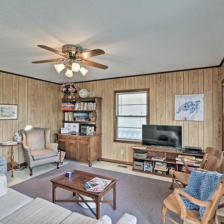 Pet-Friendly Second Row House Steps To Beach! Holden Beach Exterior foto